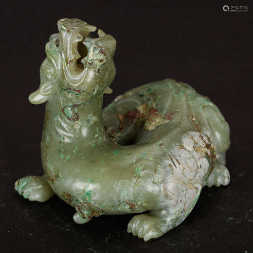 CHINESE ARCHAIC JADE DRAGON