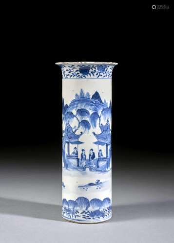 VASE EN PORCELAINE BLEU BLANC, Chine, dynastie Qing, XIXe siècle