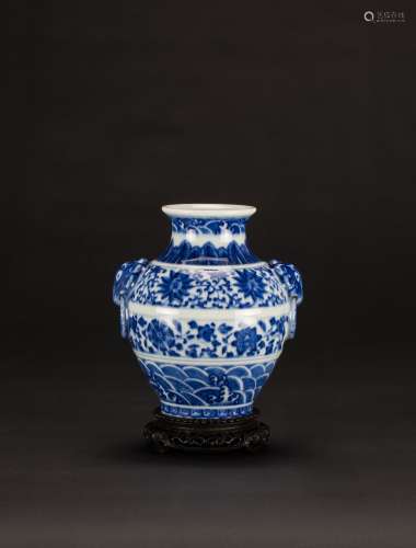 A Blue And White ‘Beast’ Handle Vase