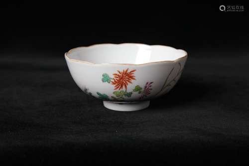 A Chinese Famille Rose Porcelian Bowl