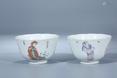 A Pair of Chinese Famille Rose Porcelian Cups