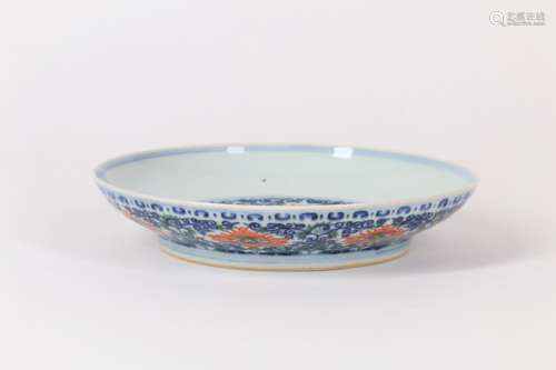 A Chinese Famille-Rose Porcelain Plate