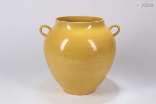 A Chinese Yellow Ground Glazed Jar