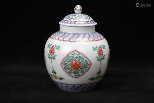 A Chinese Famille Rose Porcelain Jar with Cover