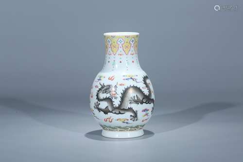 A Chinese Famille Rose Porcelain Vase