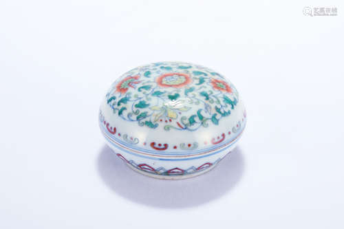 A Chinese Famille Rose Box with Cover