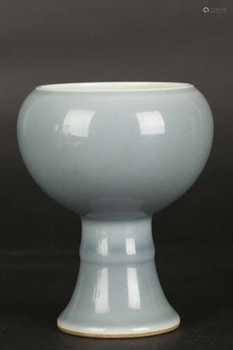 A Chinese Green Glazed Porcelian High Stand Cup