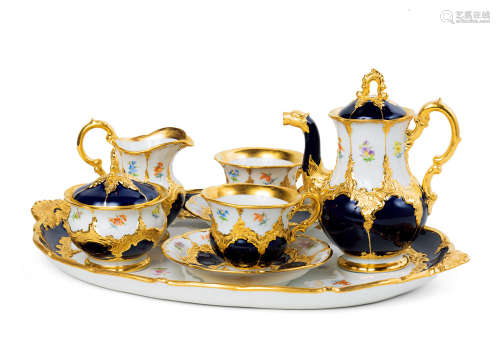 20世纪 德国梅森皇家蓝镀金瓷质咖啡具 （一套）