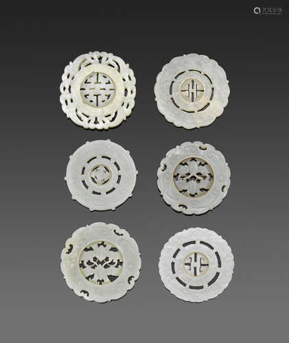 Qing dynasty and later a group of Six jade circular plaques with a movable center medallions