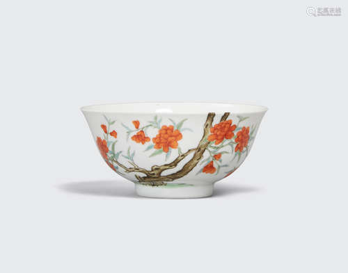 Daoguang mark, late Qing/Republic period A polychrome enameled bowl with tree peony decoration