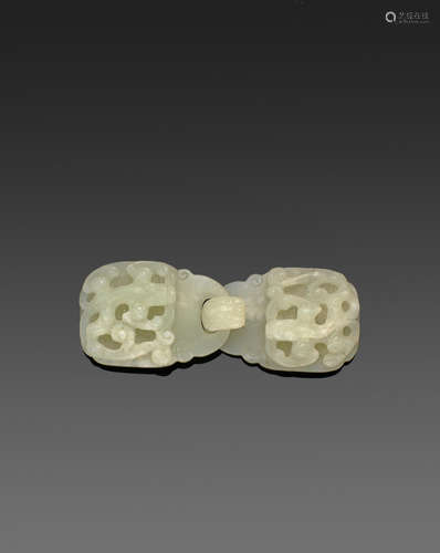 Late Qing dynasty A two-section jade belt buckle