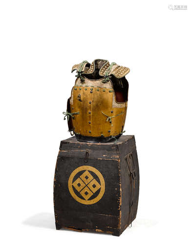 Edo period An armor breastplate and a storage box