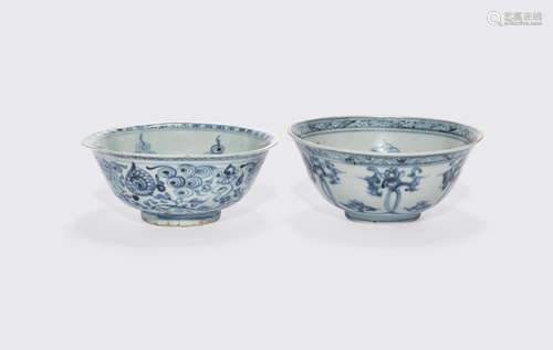 Mid Ming dynasty Two blue and white bowls