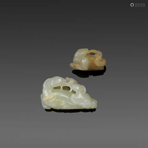 Qing dynasty Two small jade animal carvings