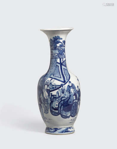 Late Qing/Republic period A blue and white baluster vase