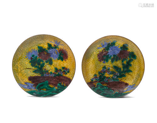 19th century A pair of large kutani chargers