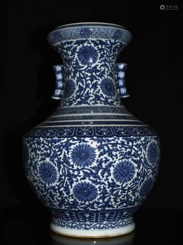Qianlong Mark, A Blue and White Vase