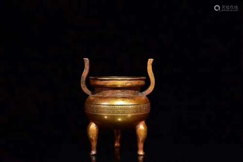 A Gilt Bronze Tripod Censer