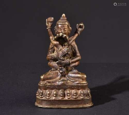 Buddha Vajrasattva yab-yum. Old Tibetan or Chinese gilt statue.