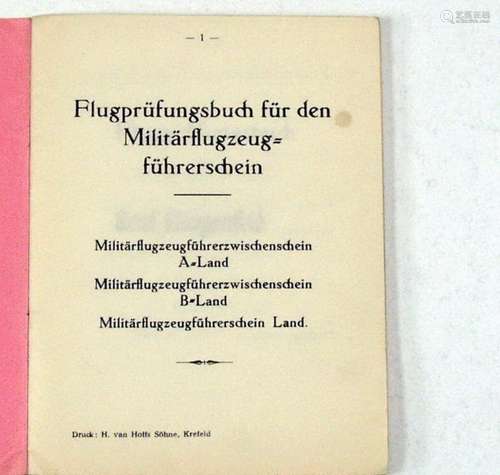 Flugprüfungsbuch für den Militärflugzeugführerschein.