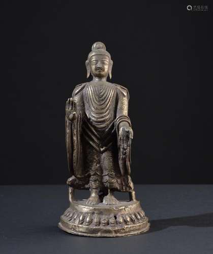 Buddha Dipankara. Old Tibetan or Nepalese figure.