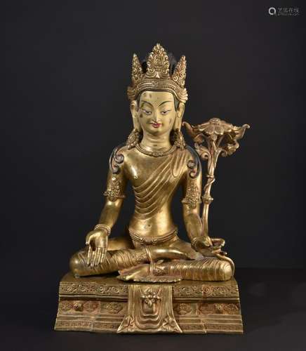 Bodhisattva Padmapani. Old, impressive Tibetan or Nepalese fire-gilt bronze statue.