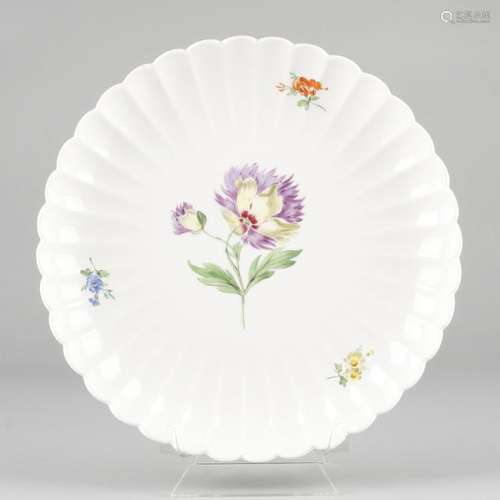 Meissen. Decorative fruit bowl