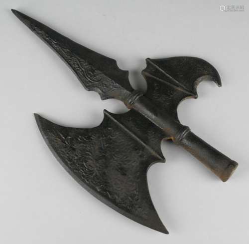 Cast Iron. Halberd top. 19th century