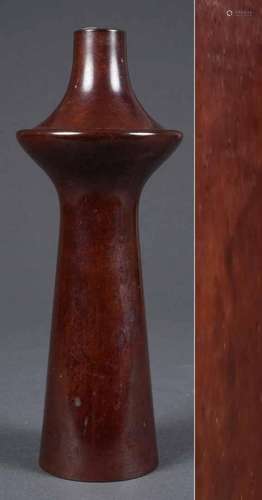 PETIT VASE 'TOUPIE' EN BRONZE A PATINE MARRON ORANGEE PAR ICHIYO