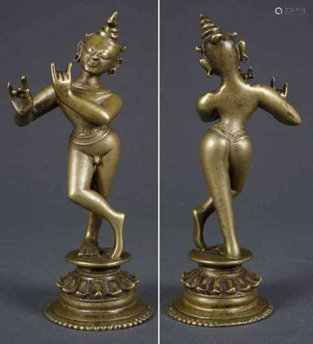 SUJET EN BRONZE A L'EFFIGIE DE KRISHNA JOUANT DE LA FLUTE, VENUGOPALA