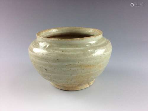 Vintage Chinese white glazed pot