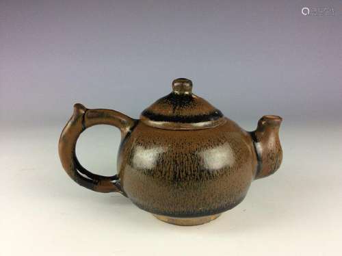 Chinese Jian kiln tea pot with hare's-fur glaze