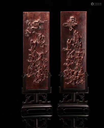PAIR CHENXIANG WOOD CARVED SCREENS