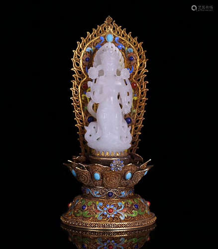 17-19TH CENTURY, A GILT SILVER HETIAN JADE FIGURE, QING DYNASTY