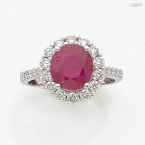 BAGUE RUBIS A 3,56 carats ruby, diamond and gold ring.