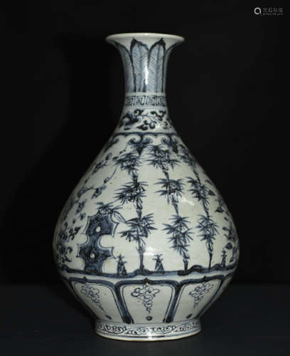 Chinese Blue And White Porcelain Vase