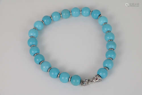 Turquoise Beads Necklace with White Gold Deco