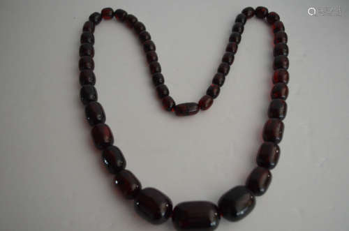 Old Cherry Amber Necklace