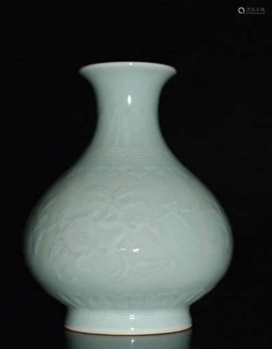 Chinese Bean Color Porcelain Vase