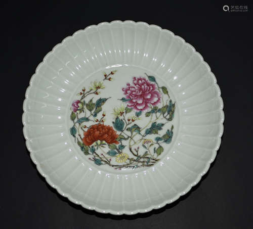 Chinese Famille Rose Porcelain Bowl