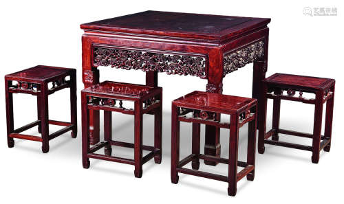 红木灵芝纹八仙桌连椅 （五件套）