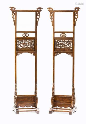 A PAIR OF HUANGHUALI CLOTHES RACKS (Y)