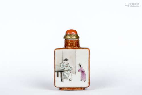 A COPPER-RED DECORATED PORCELAIN SNUFF BOTTLE