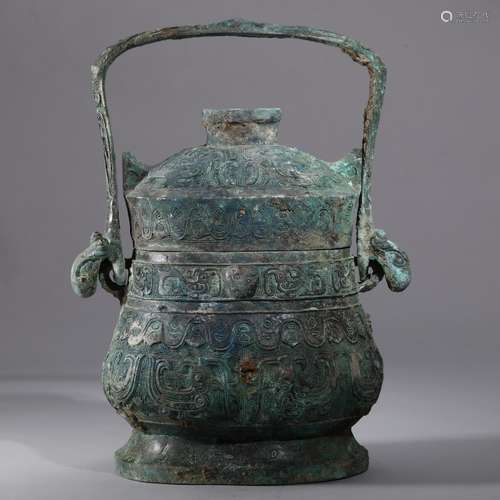 Chinese archaic bronze Vessels “YOU