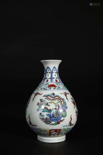 Chinese ancient doucai vase with chenghua mark, Chenghua Mark