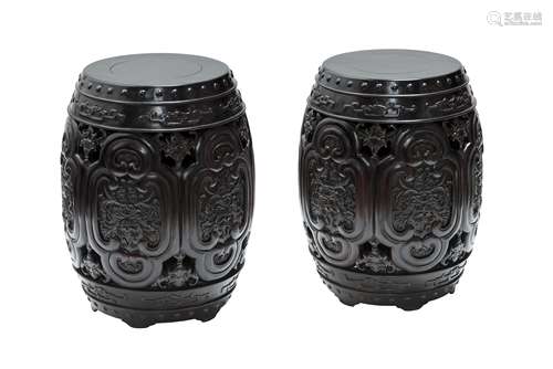 A PAIR OF ROSE WOOD OR ZITAN WOOD DRUM STOOLS