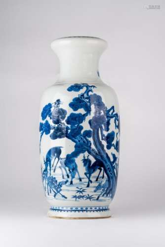 Chinese Art A blue and white vase decorated with deers and bearing a Kangxi double circle underglaze blue mark at the base China, 20th century