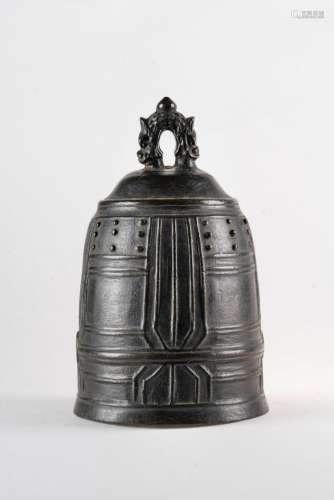 Chinese Art A cast bronze bell with zoomorphic handle Japan, 19th century