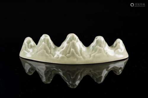 Chinese Art A celadon porcelain brush rest China, 20th century