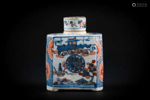 Chinese Art An Imari porcelain flask and cover China, Qing dynasty, 18th century